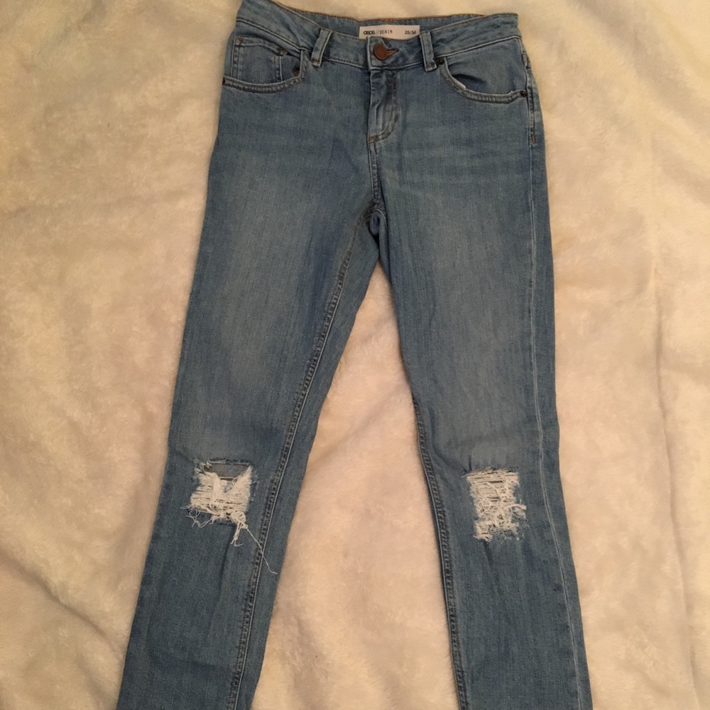 ASOS Ripped Knee Jeans, Size 25‎